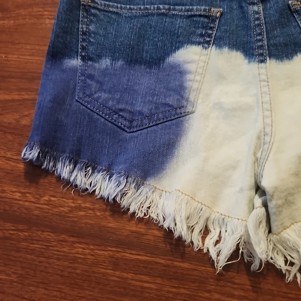 CP Shorts Womens Senim Jean Button Up Size 7 Juniors Fray Red White Blue Denim